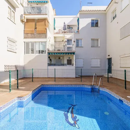 Apartment Malagasuite Relax & Pool